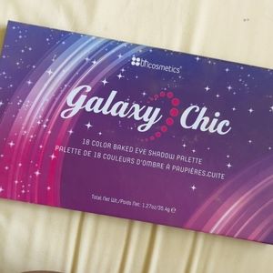 BH Galaxy Chic 18 Baked Eyeshadow Palette
